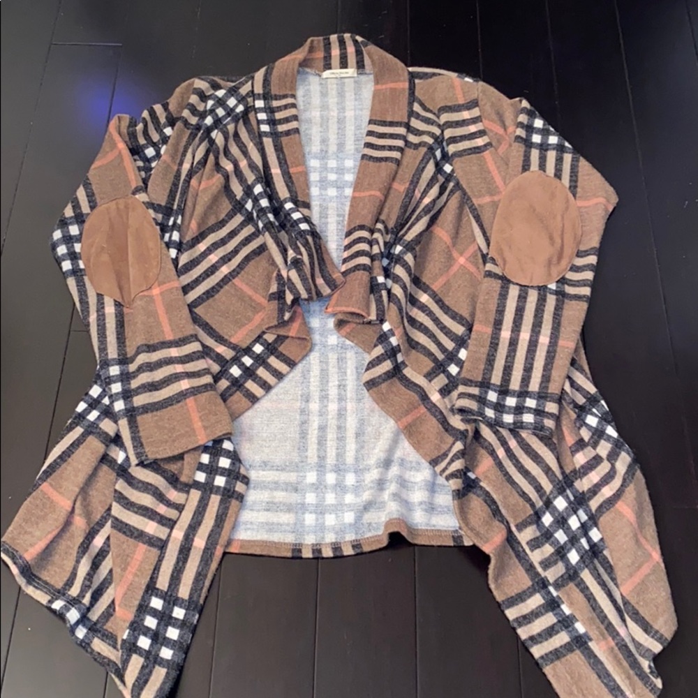 Burberry pattern cardigan